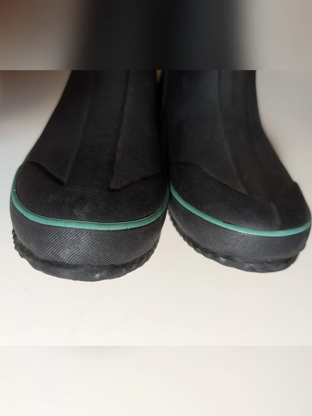 Target Girls Size 2 Black Polka Dot Rain Boots with Mint Trim